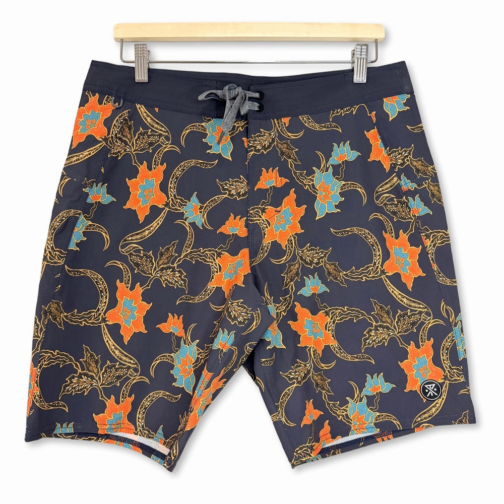 Roark Passage Batavia Batik Boardshorts Men's Waist 32 Gray Orange Floral